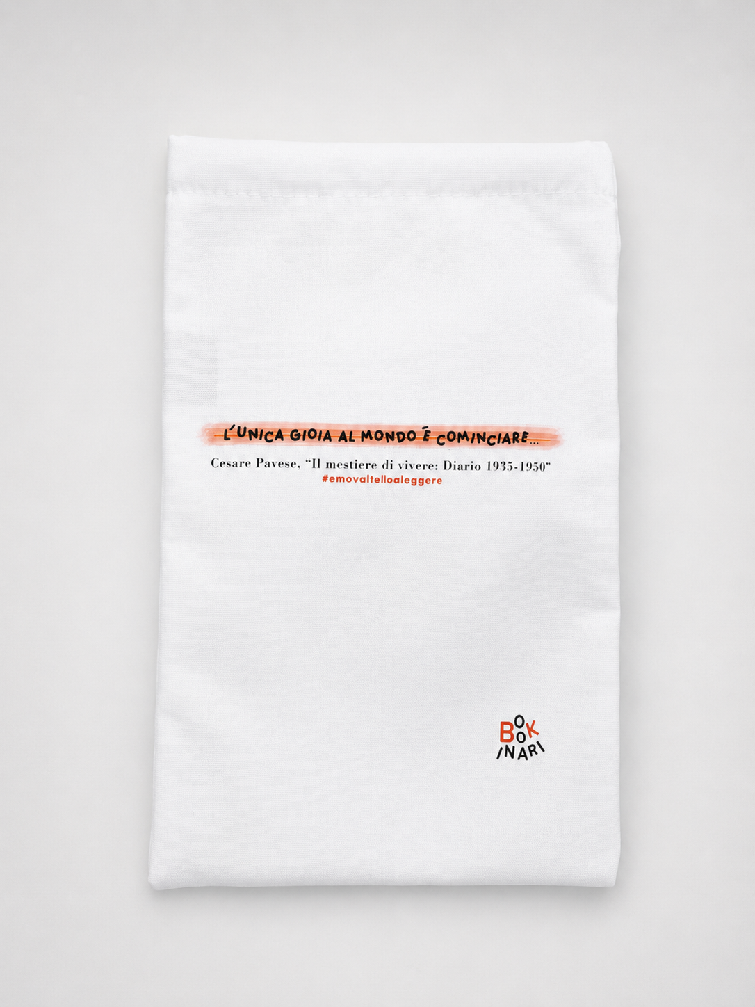 <b> COVER </b> <br> Pavese: "L'unica gioia al mondo è cominciare"